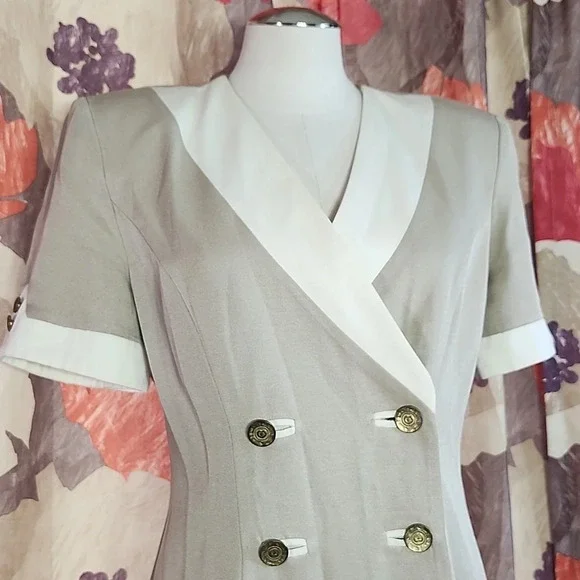 Vintage Danny & Nicole Tan & White Double-Breasted Jacket Dress – Size 8 - Picture 3 of 9